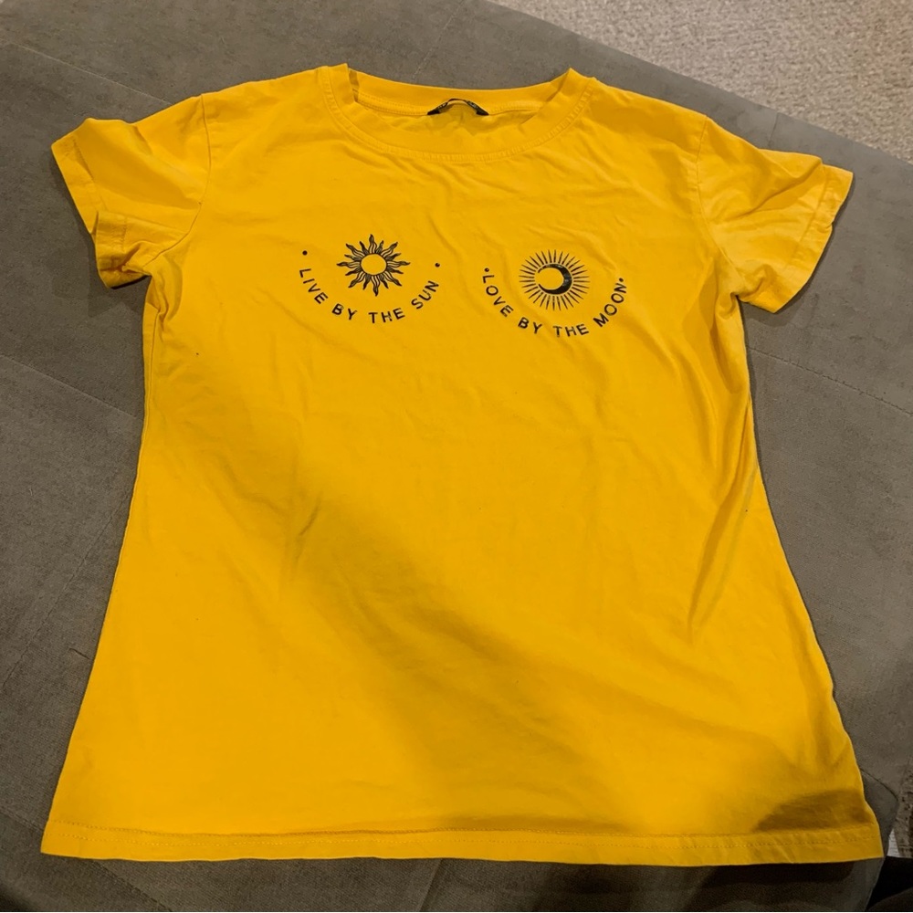 T shirt ✨ MED